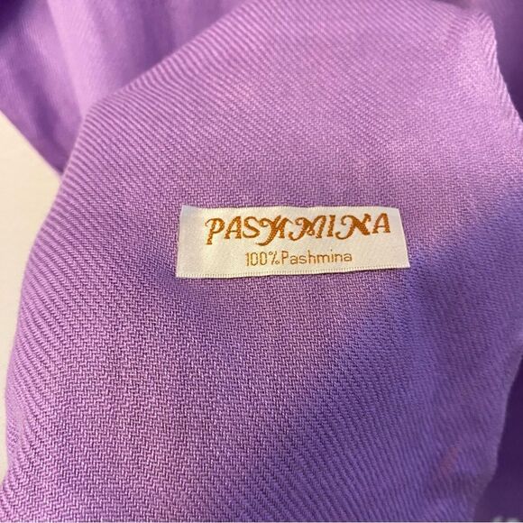 Pashmina 100% lavender lilac purple color Fringe Scarf Wrap Shawl 27x76 - Picture 4 of 8